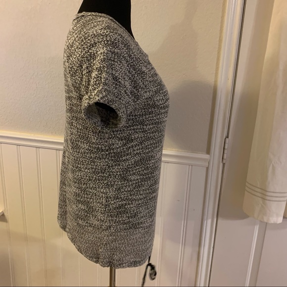 Lou & Gray long top, short sleeve,  draw string bottom. Beach - Picture 4 of 9